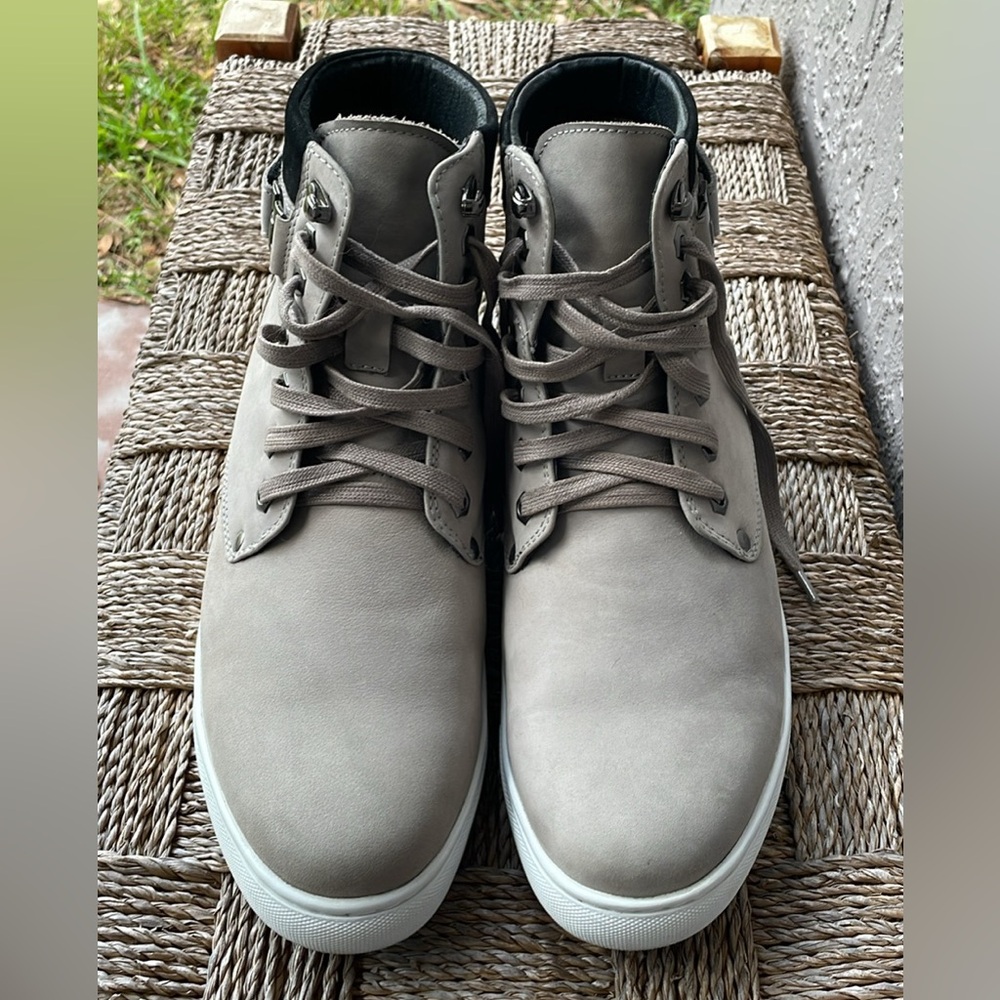 Men's Taupe High-Top Casual Sneakers - Unbranded